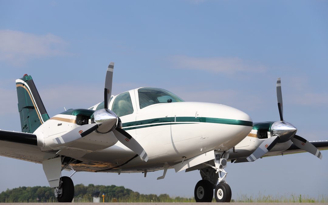 BEECHCRAFT 58 BARON