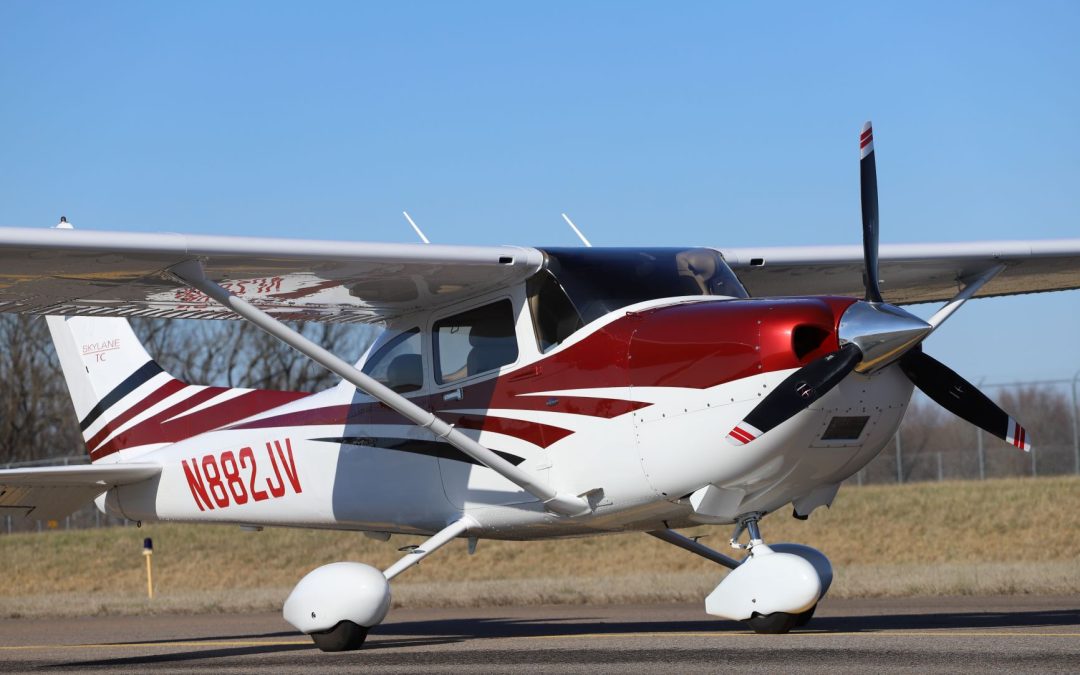 CESSNA TURBO 182T SKYLANE